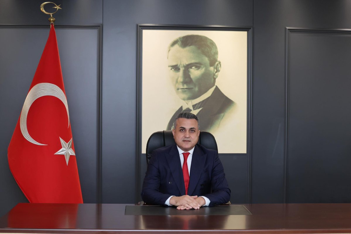 Kaymakam Mustafa Anteplioğlu’ndan Yeni Yıl Mesajı: “2026’da da Kararlılıkla Çalışmaya Devam Edeceğiz”