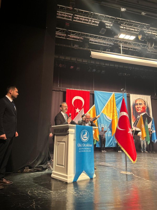 Küçükçekmece Ülkü Ocakları’ndan “Kızılelma Konferansı”: Dava Şuuru ve Yoğun Katılımla Gerçekleştirildi
