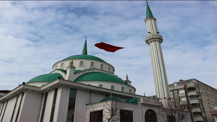 Aileler Sabah Namazında Buluşuyor: 8 Eylül'de Küçükçekmece’de Büyük Buluşma