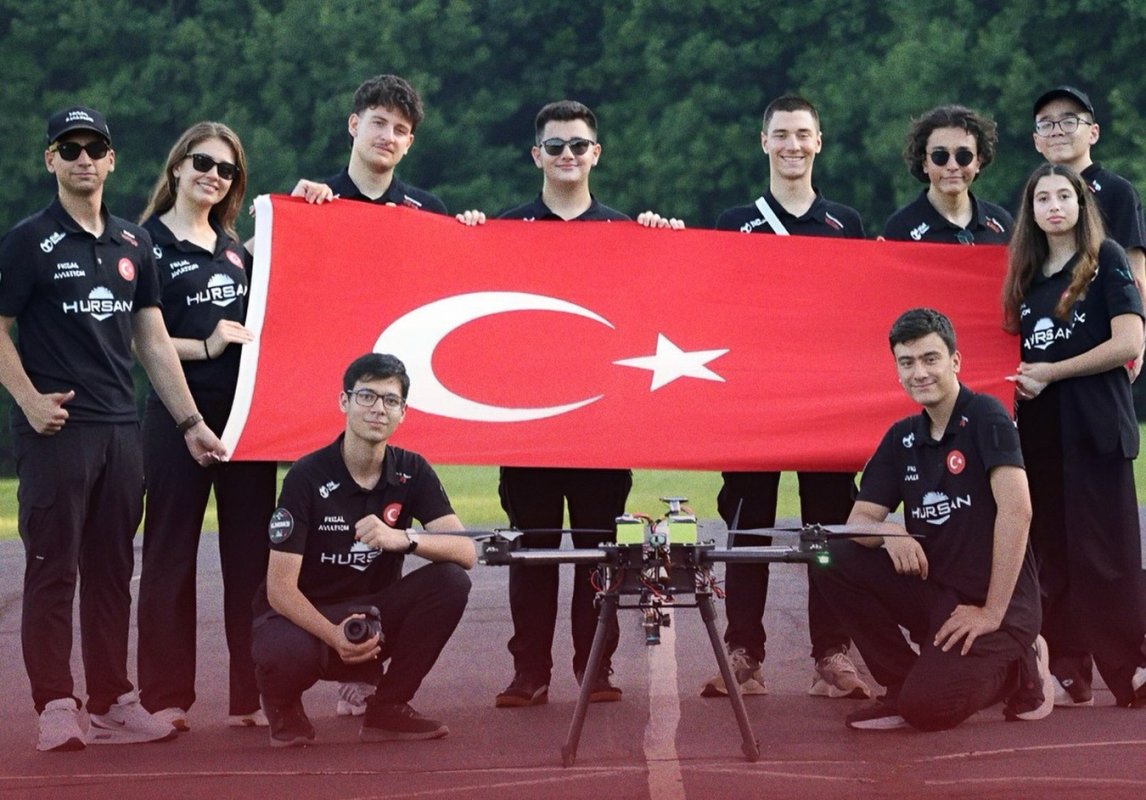 Küçükçekmece Fahreddin Kerim Gökay Anadolu Lisesi  Dünya Devlerini Geride Bıraktı