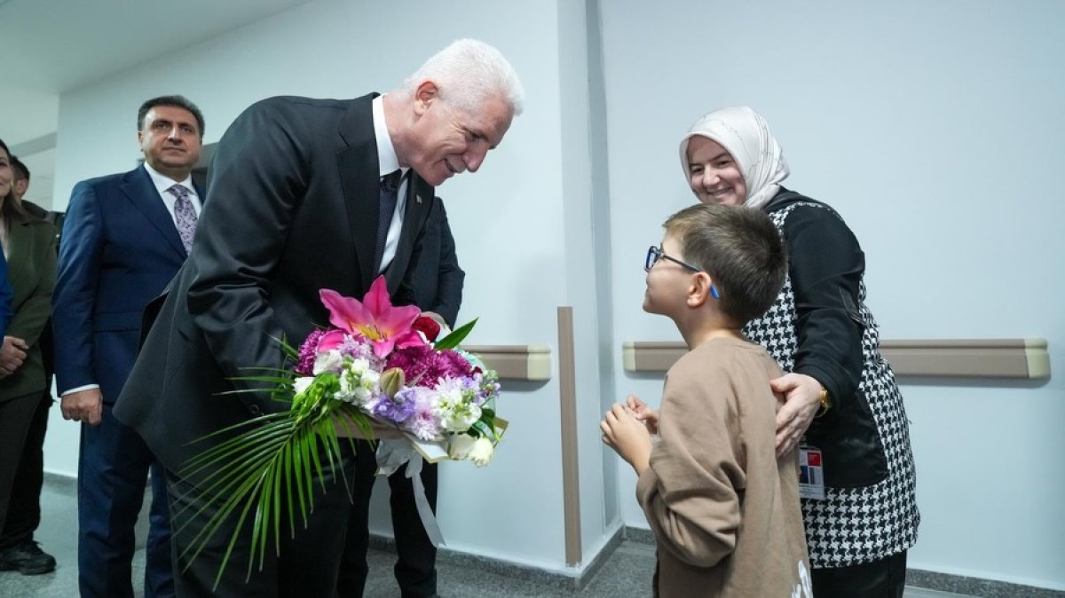 Küçükçekmece’de “Öğrenerek İyileşiyoruz” Projesi Kapsamında Hastane Sınıfı Açıldı