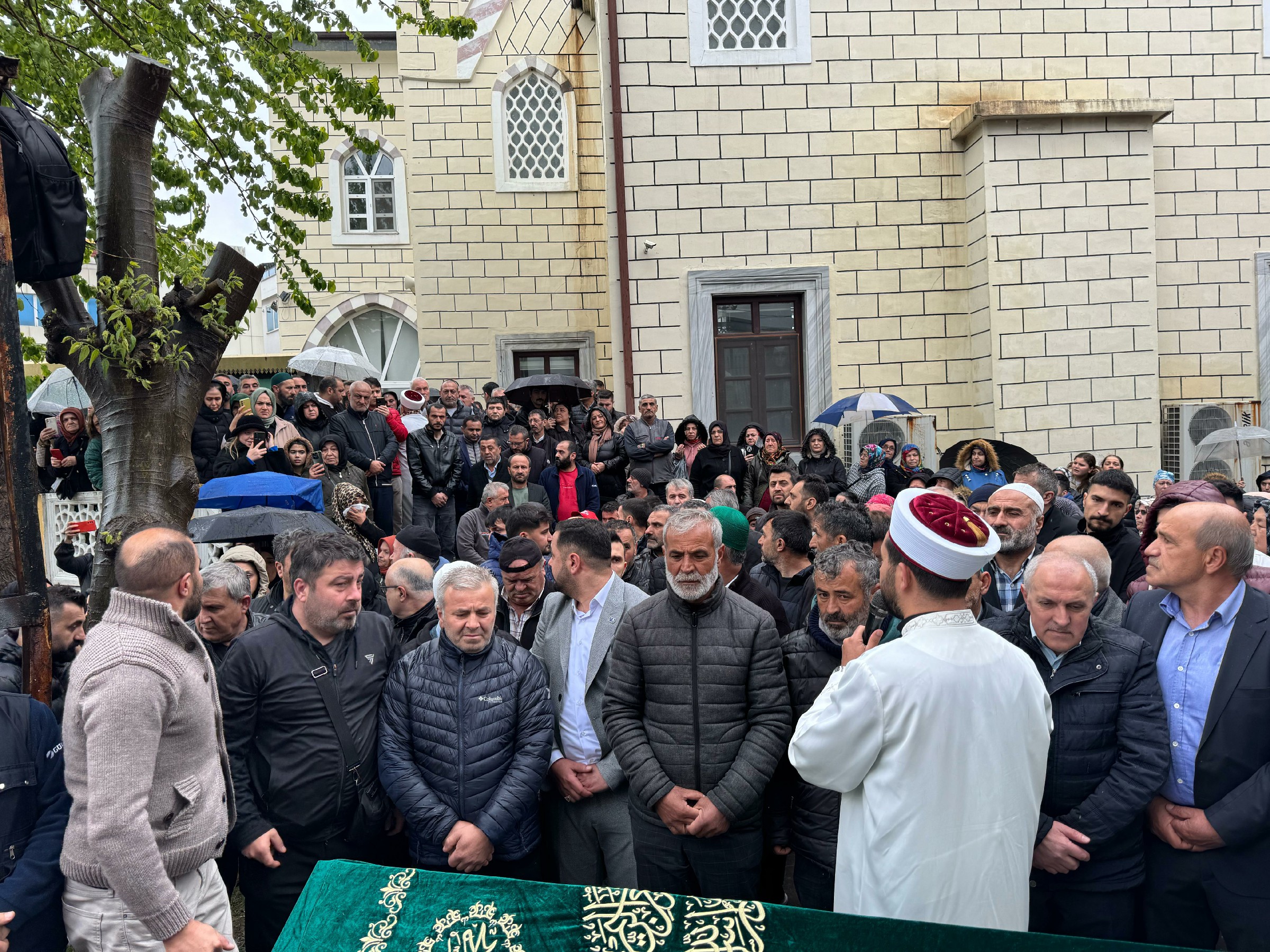 Fatih Aydın Gözyaşları İçinde Son Yolculuğuna Uğurlandı