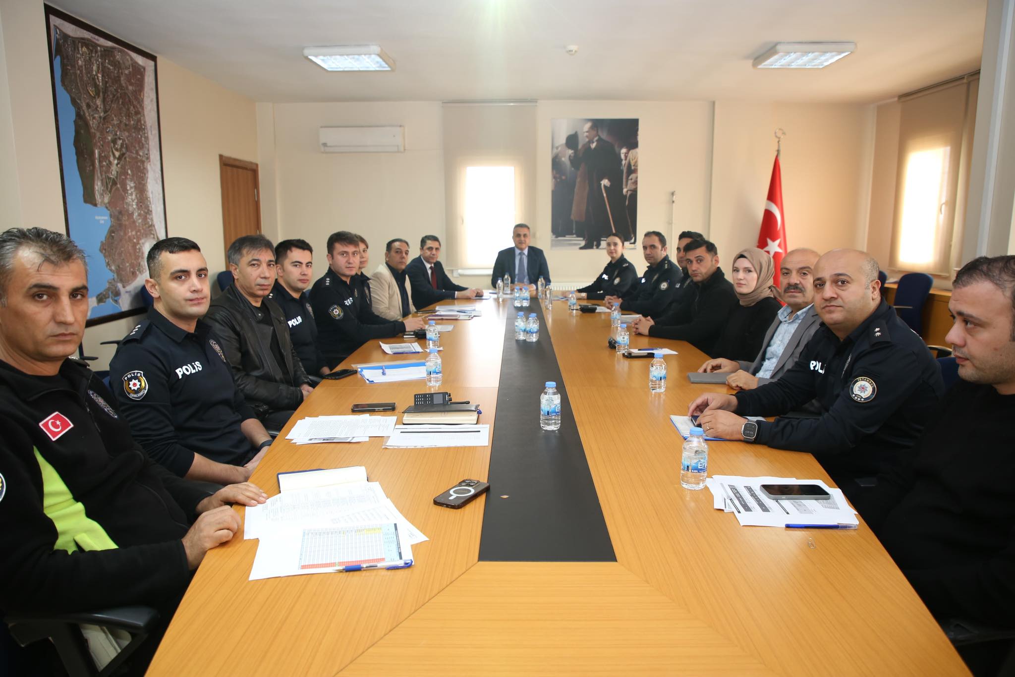 Küçükçekmece'de asayiş ve güvenlik toplantısı gerçekleştirildi