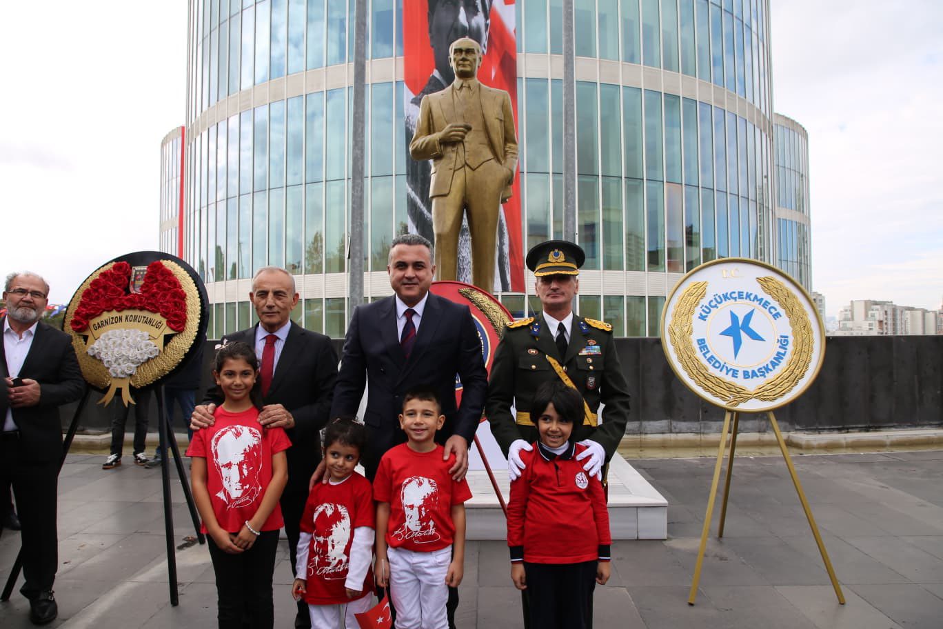 Küçükçekmece Kaymakamı Mustafa Anteplioğlu’ndan 29 Ekim Cumhuriyet Bayramı Mesajı