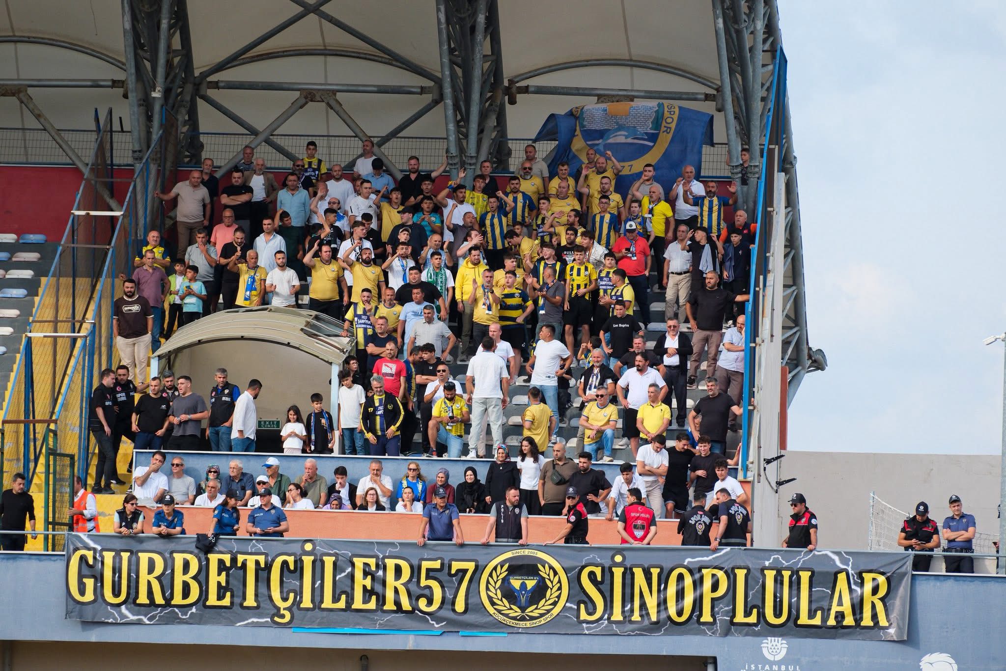 Küçükçekmece Sinopspor Sezona Galibiyetle Başladı