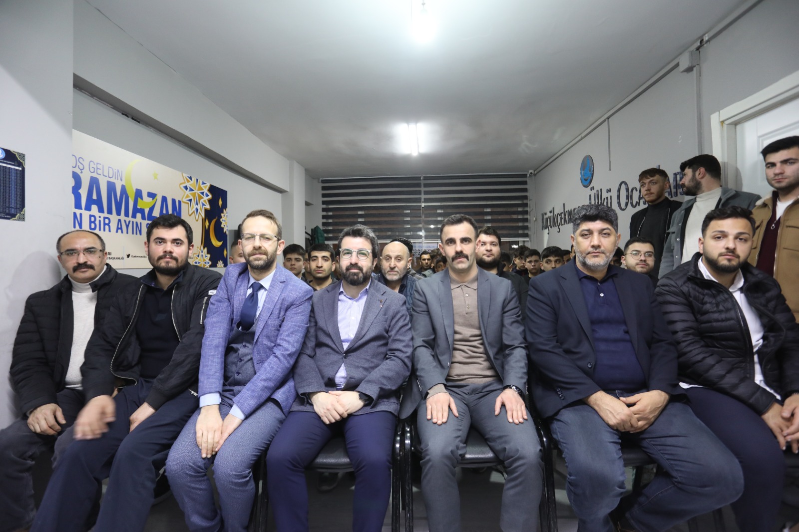 Küçükçekmece Ülkü Ocakları’ndan Başbuğ Alparslan Türkeş İçin Anma Programı