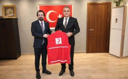 Türk Kızılay Küçükçekmece Şubesi’nden Kaymakam Mustafa Anteplioğlu’na Ziyaret