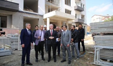 Vali Davut Gül ile Kaymakam Mustafa Anteplioğlu Kentsel Dönüşümü Yerinde İnceledi