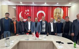 Saadet Partisi Küçükçekmece İlçe Başkanlığı’ndan basın mensuplarına balık ikramı