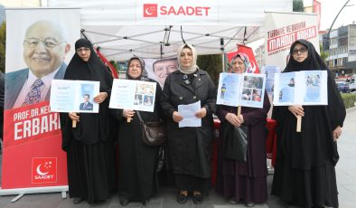 Saadet Partisi Küçükçekmece Kadın Kolları’ndan Çocuk Hakları İçin Basın Açıklaması