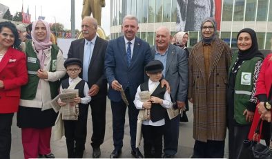 Yeşilay Küçükçekmece Şube Başkanı Hasan Değirmenci, Cumhuriyetin ilanının 102. yıl dönümü dolayısıyla bir kutlama mesajı yayımladı.